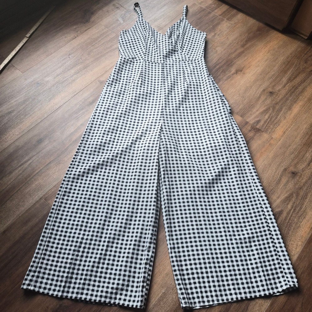 Lily & Lola Gingham Wide Leg Jumpsuit Black White V-Neck Small Cottagecore Lined